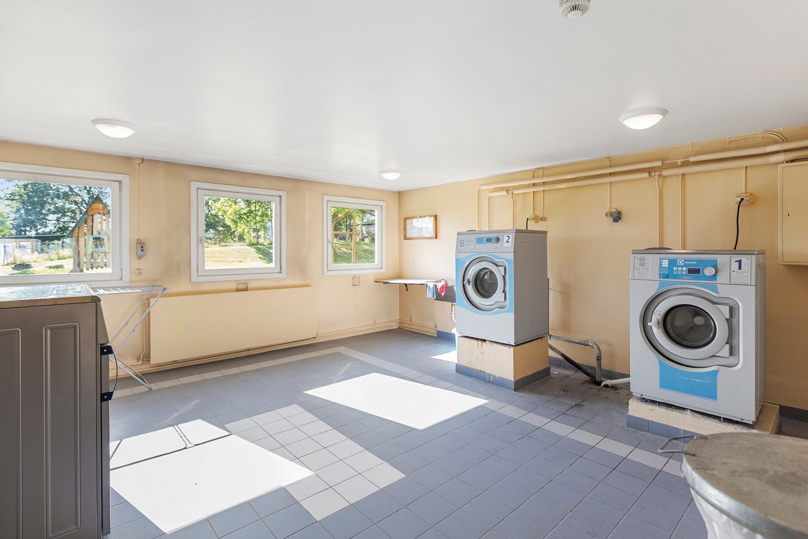 Fellesvaskeri. Galleribilde