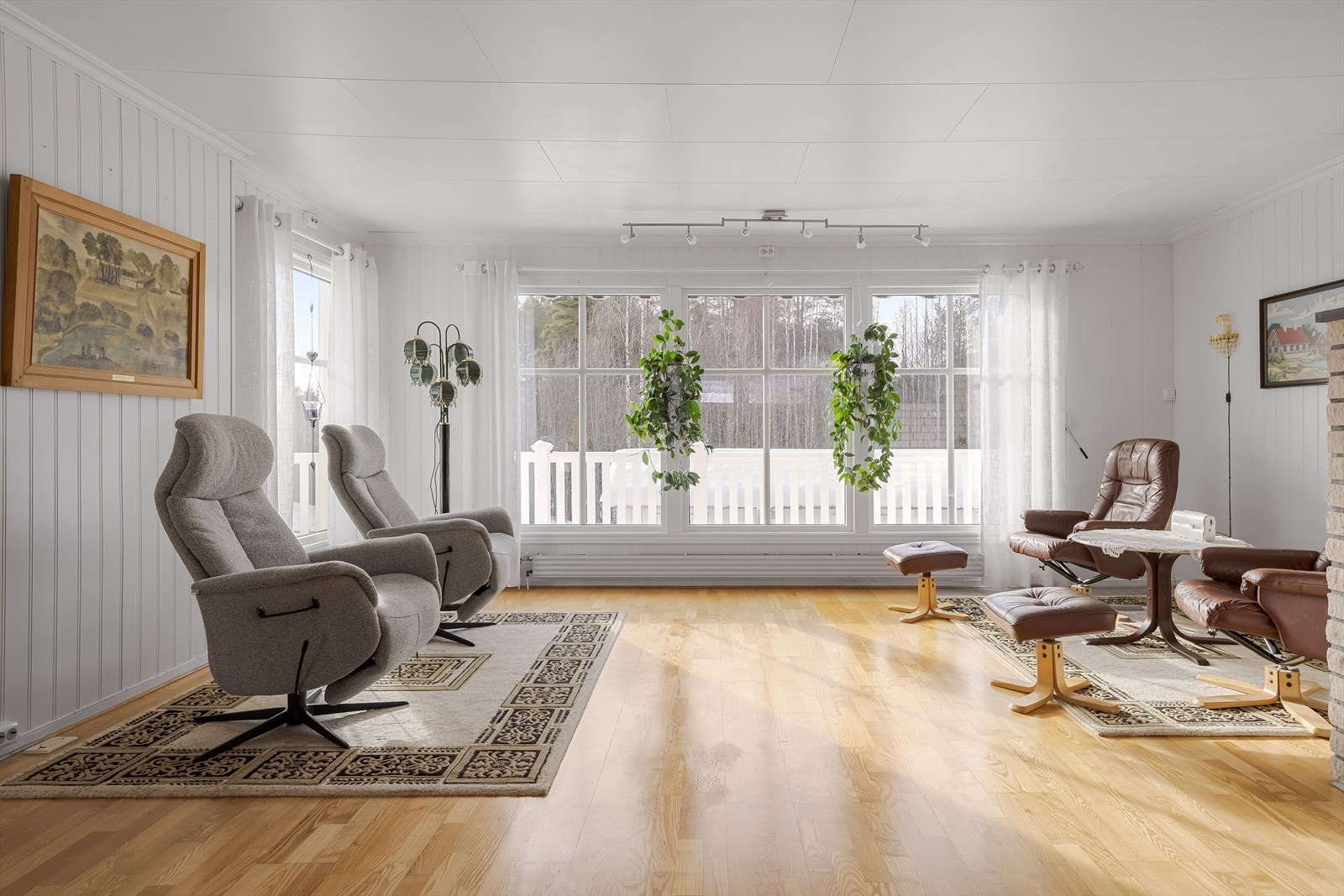 4058-3-1_134-1.jpg Galleribilde