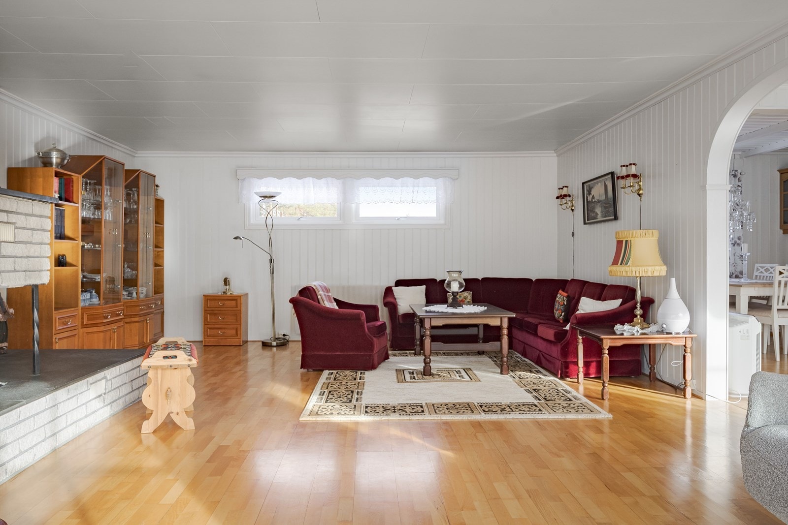 4058-3-1_139-1.jpg Galleribilde