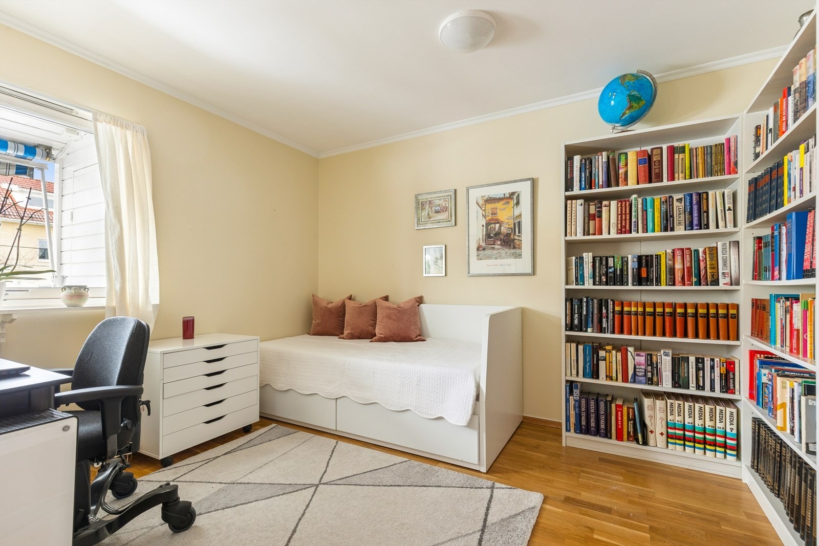 Rommet kan også benyttes som ekstra stue. Galleribilde