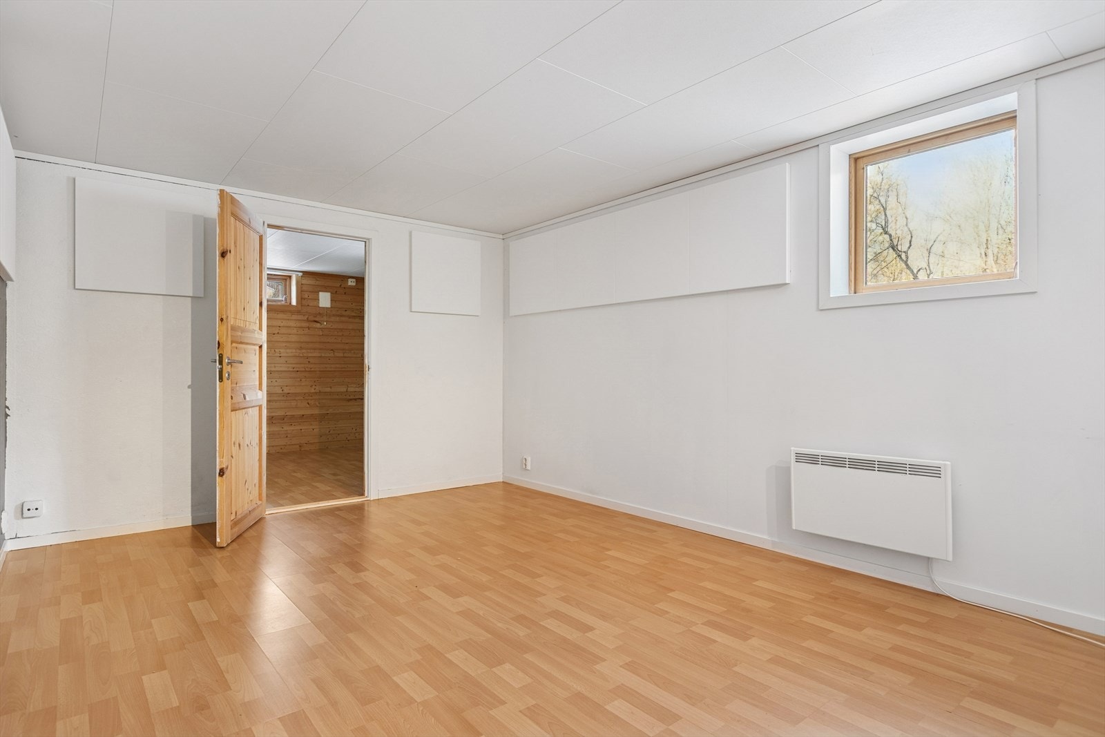 Plantegning på tilbygg kjeller fremkommer ikke på tegninger oversendt av kommunen. Galleribilde