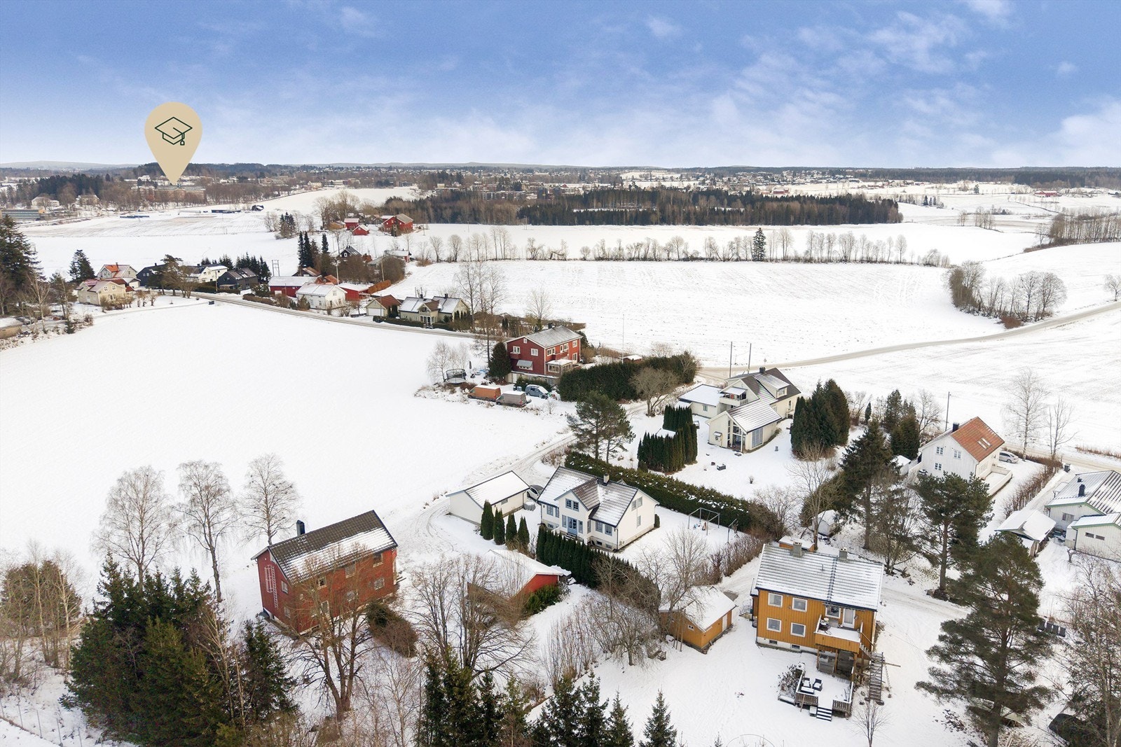 Norges miljø- og Biovitenskapelige Universitet (NMBU) ligger bare ca. 2,7 km. fra boligen Galleribilde