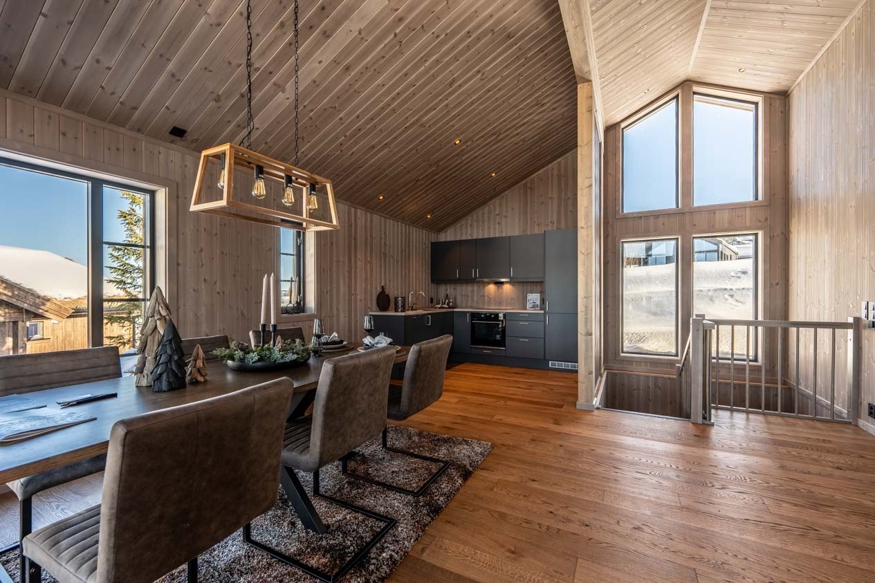 1-stavs eikeparkett. Galleribilde