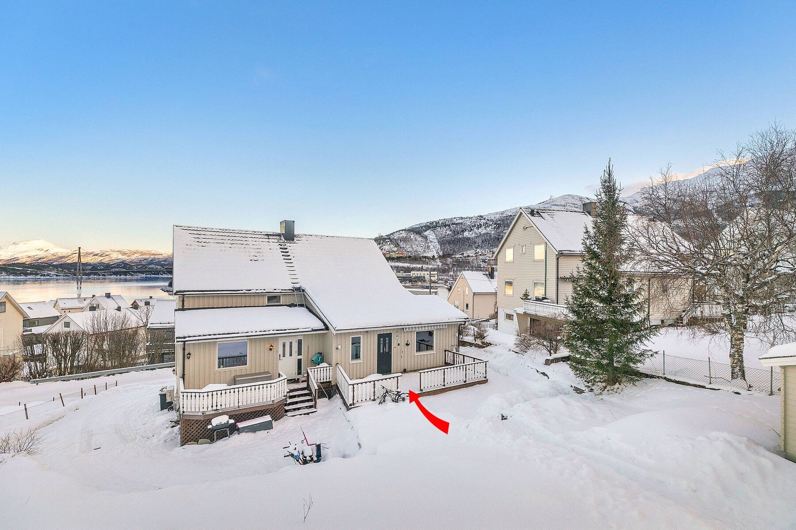 Inngangsparti Galleribilde