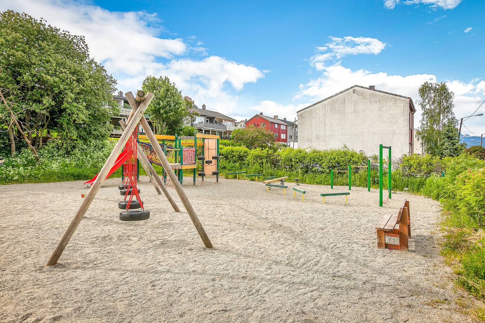 Lekeplassen i Taraldsvik Galleribilde