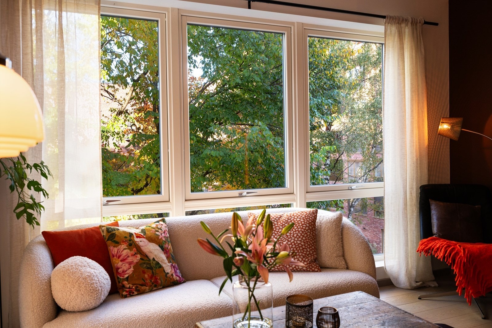 Samtidig som man har en frodig utsikt i sommerhalvåret. Galleribilde