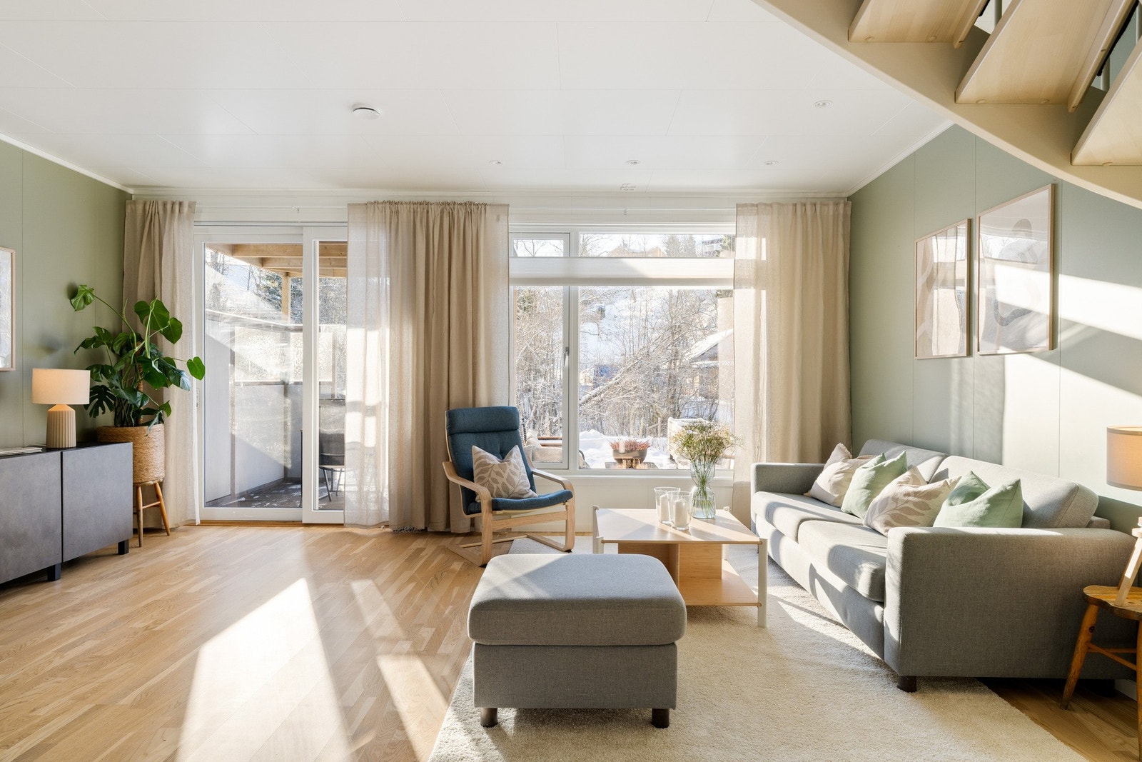 Rekkehuset sto ferdigstilt i 2020 og har gjennomgående og moderne standard. Galleribilde