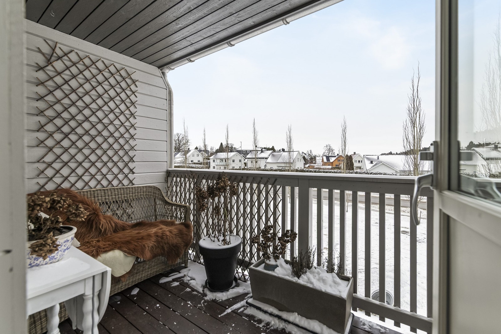 Balkong mot øst, - perfekt for morgenkaffen Galleribilde