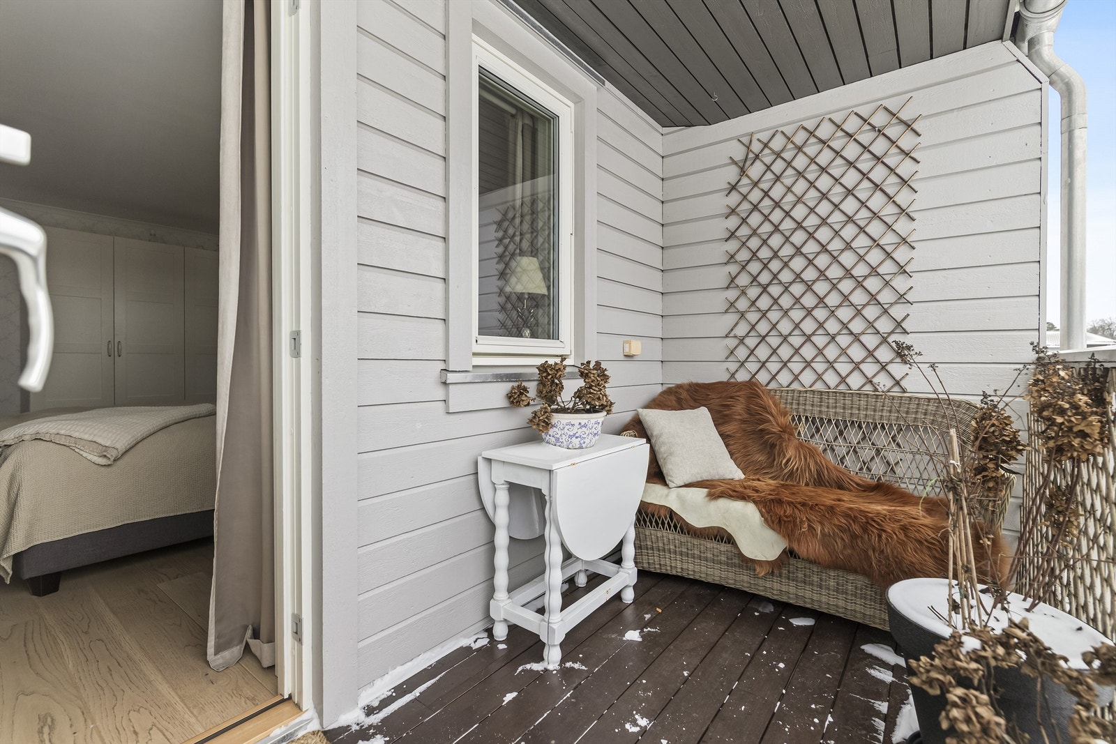 Hyggelig og usjenert plass for morgenkaffen Galleribilde