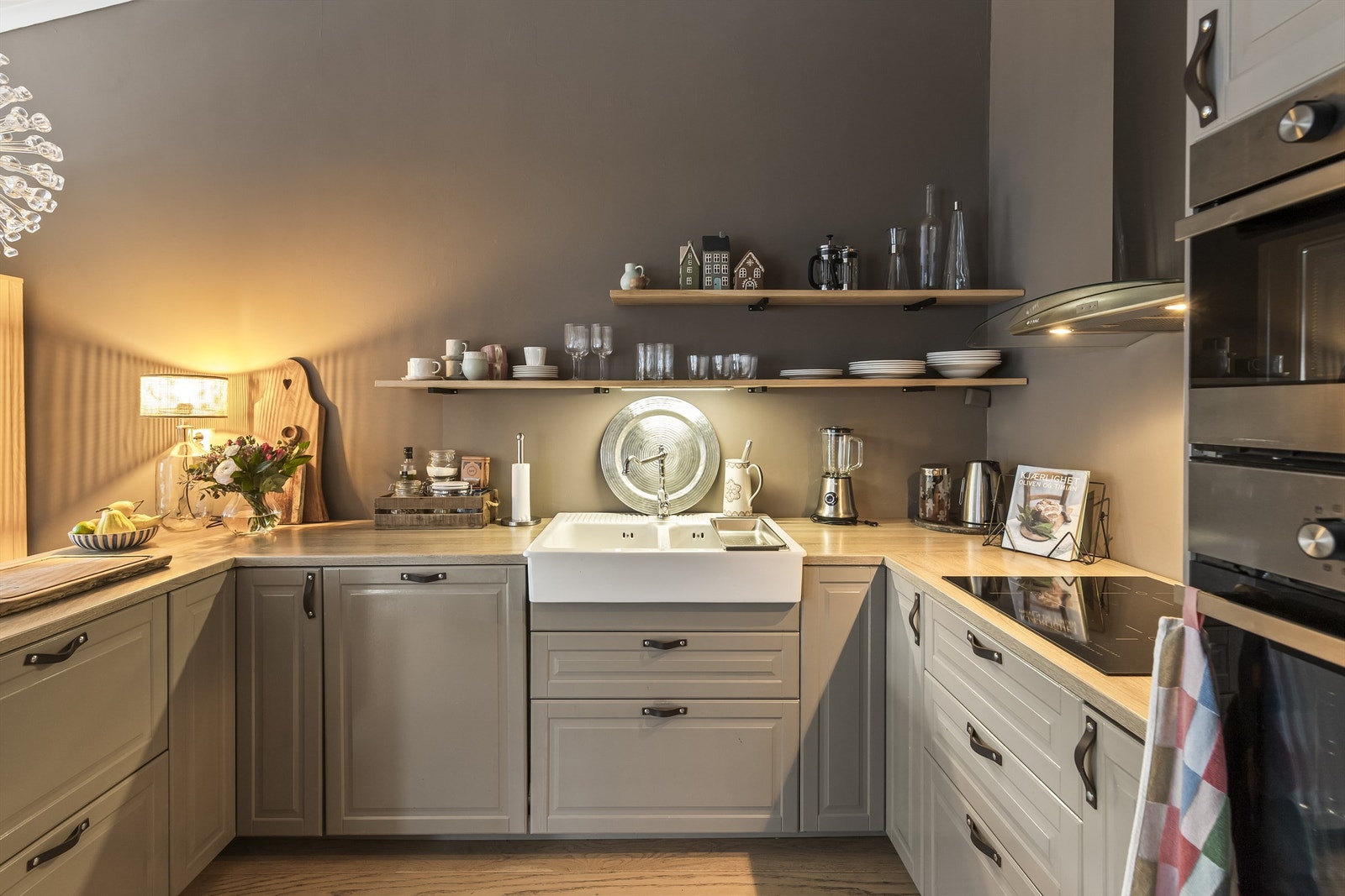 Lunt og trivelig kjøkken Galleribilde