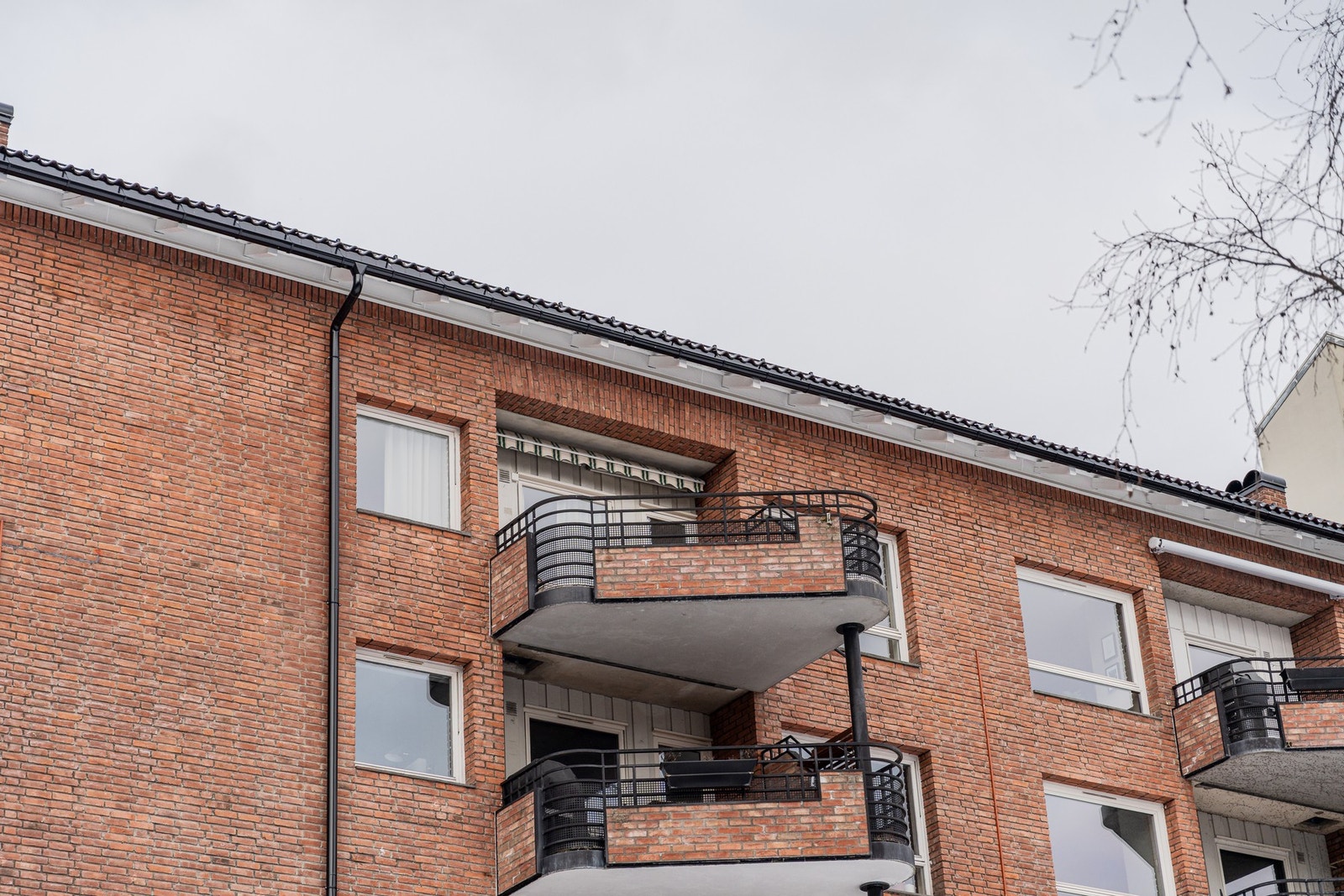 Balkongen har gode solforhold som gjør den til et svært attraktivt uteområde. Galleribilde