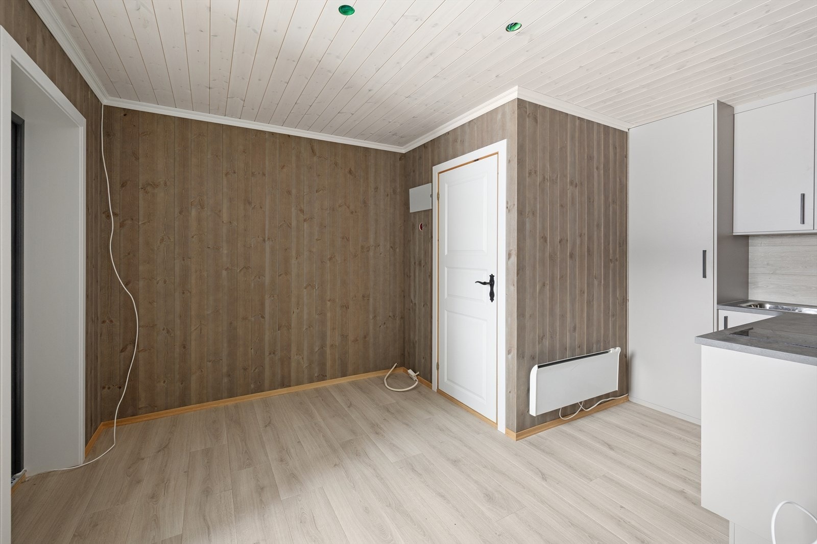 Åpen og sosial stue-/kjøkkenløsning. Galleribilde