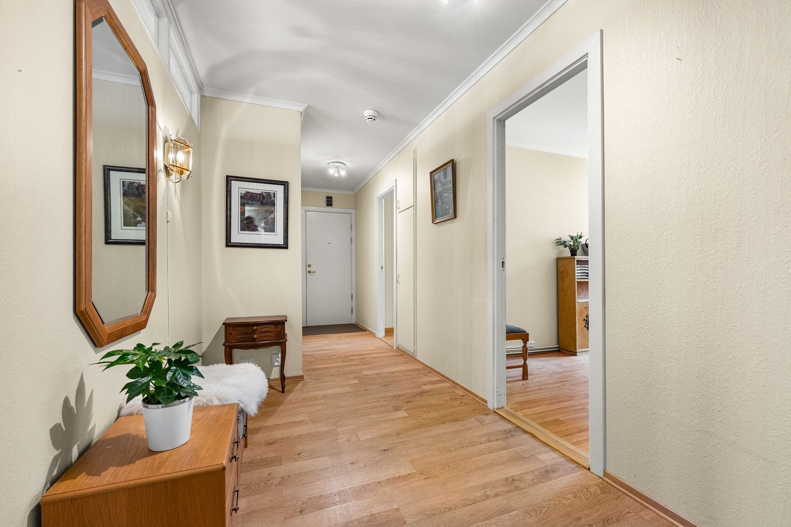 Fra entre med soverommene Galleribilde