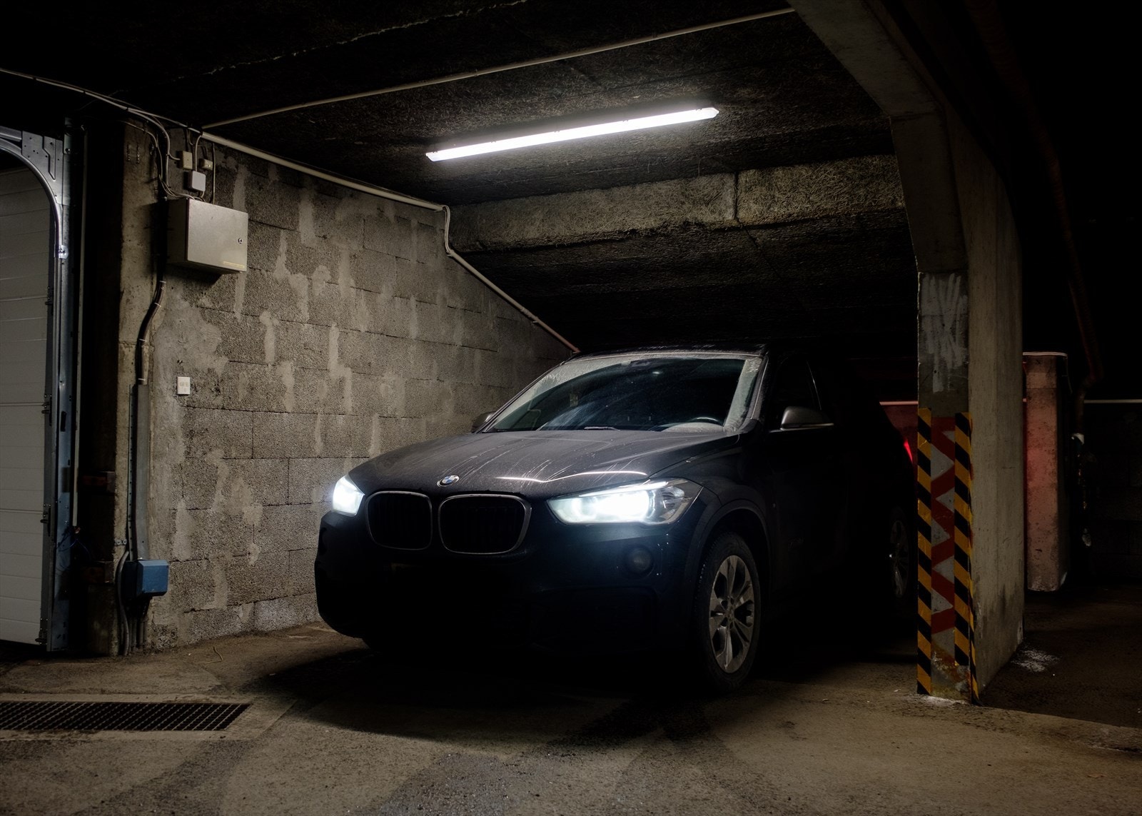 Det er mulig å leie parkeringsplass gjennom borettslaget (Selgers bilde) Galleribilde