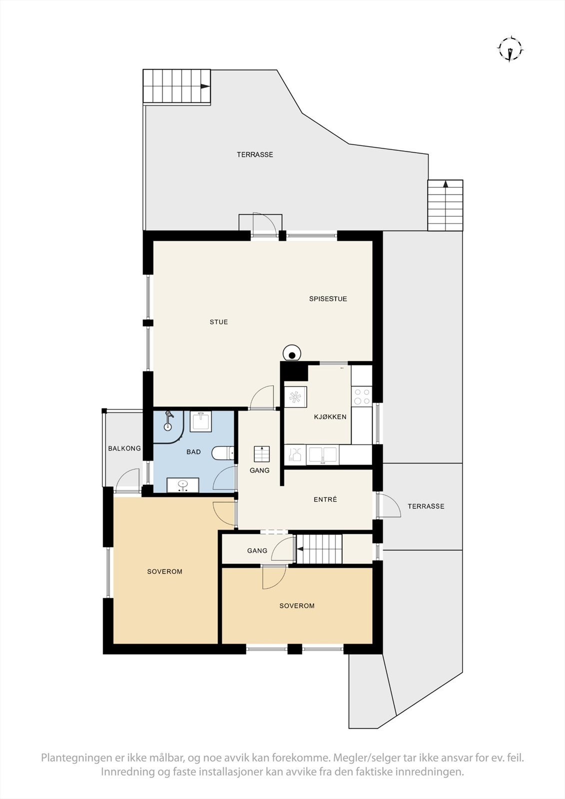 1. etasje har en praktisk planløsning med stue, kjøkken, bad og 2 soverom. Galleribilde
