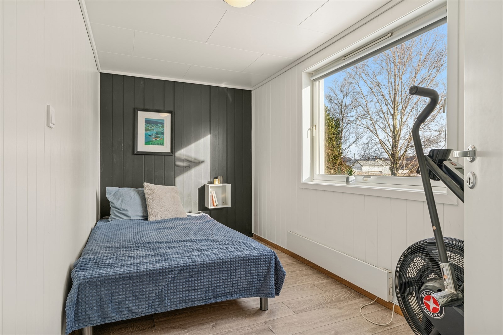 Etasjen er innredet med 2 soverom (ikke søkt godkjent). Galleribilde