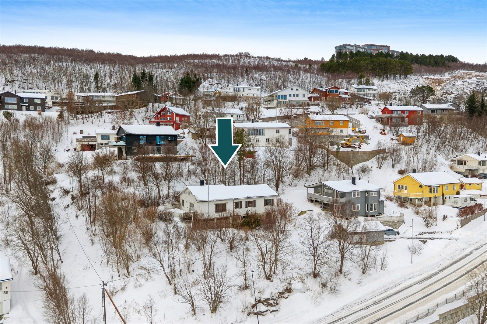 Området er kjent for sin rolige atmosfære, trygghet og korte avstander til skoler og barnehager Galleribilde