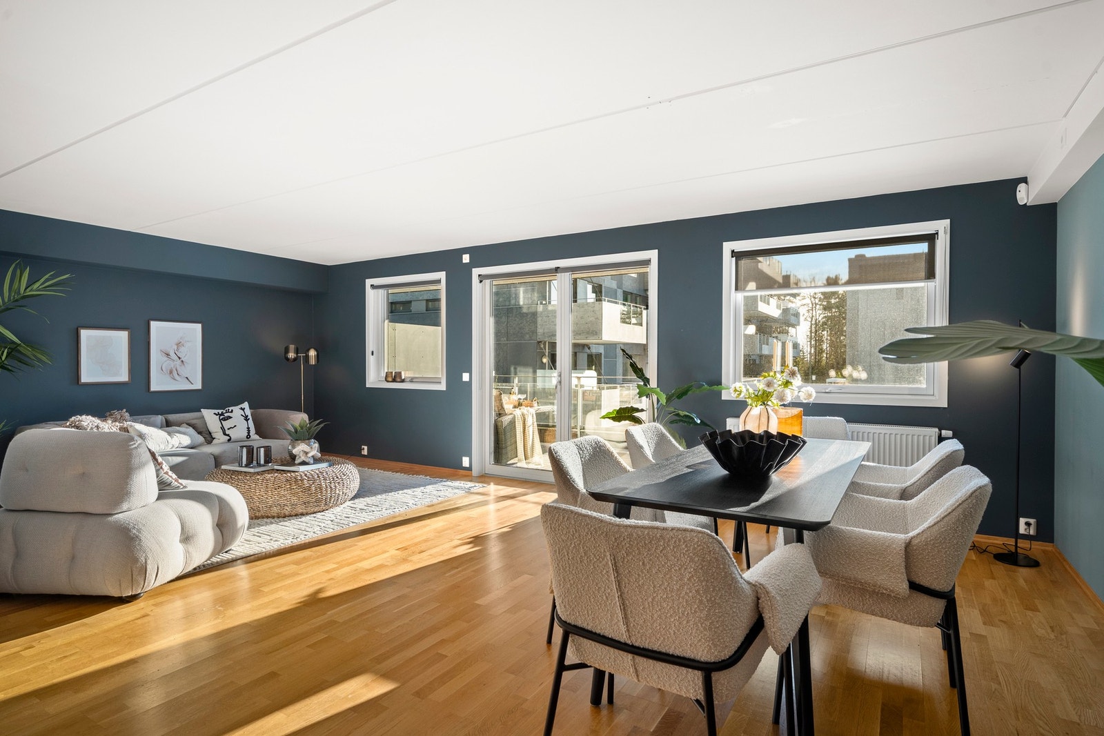 Lekker og velholdt selveierleilighet med meget god og romslig planløsning. Galleribilde