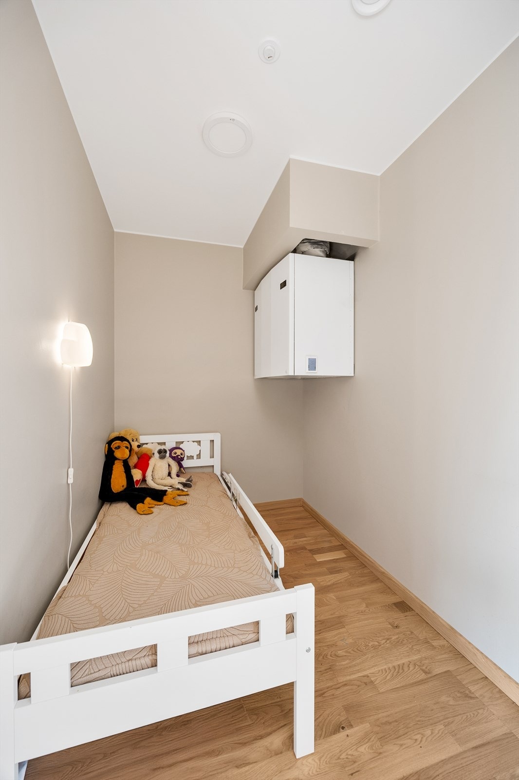 Det andre soverommet egner seg godt som barnerom, gjesterom eller kontor. Galleribilde