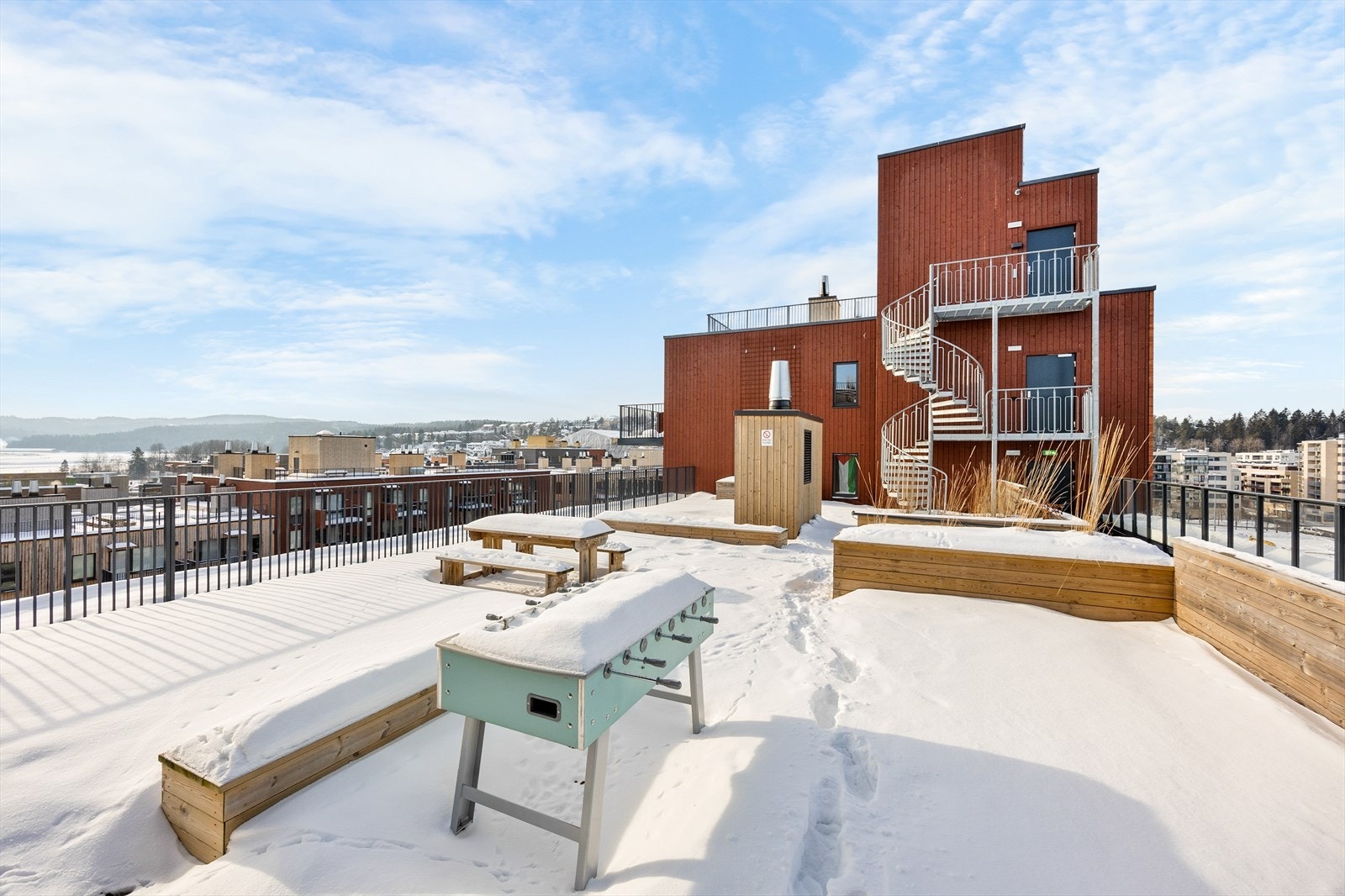 Borettslaget har felles takterrasser som er tilgjengelige for alle beboerne. Galleribilde