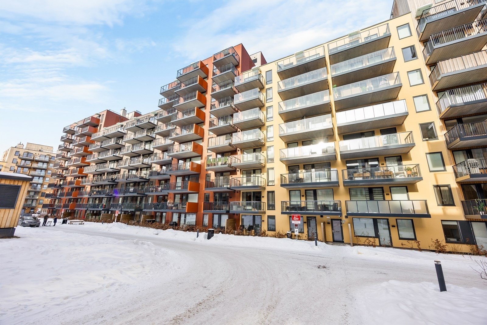 Lørenskog Hageby Borettslag 2 er et samvirkeforetak med 163 andeler. Galleribilde