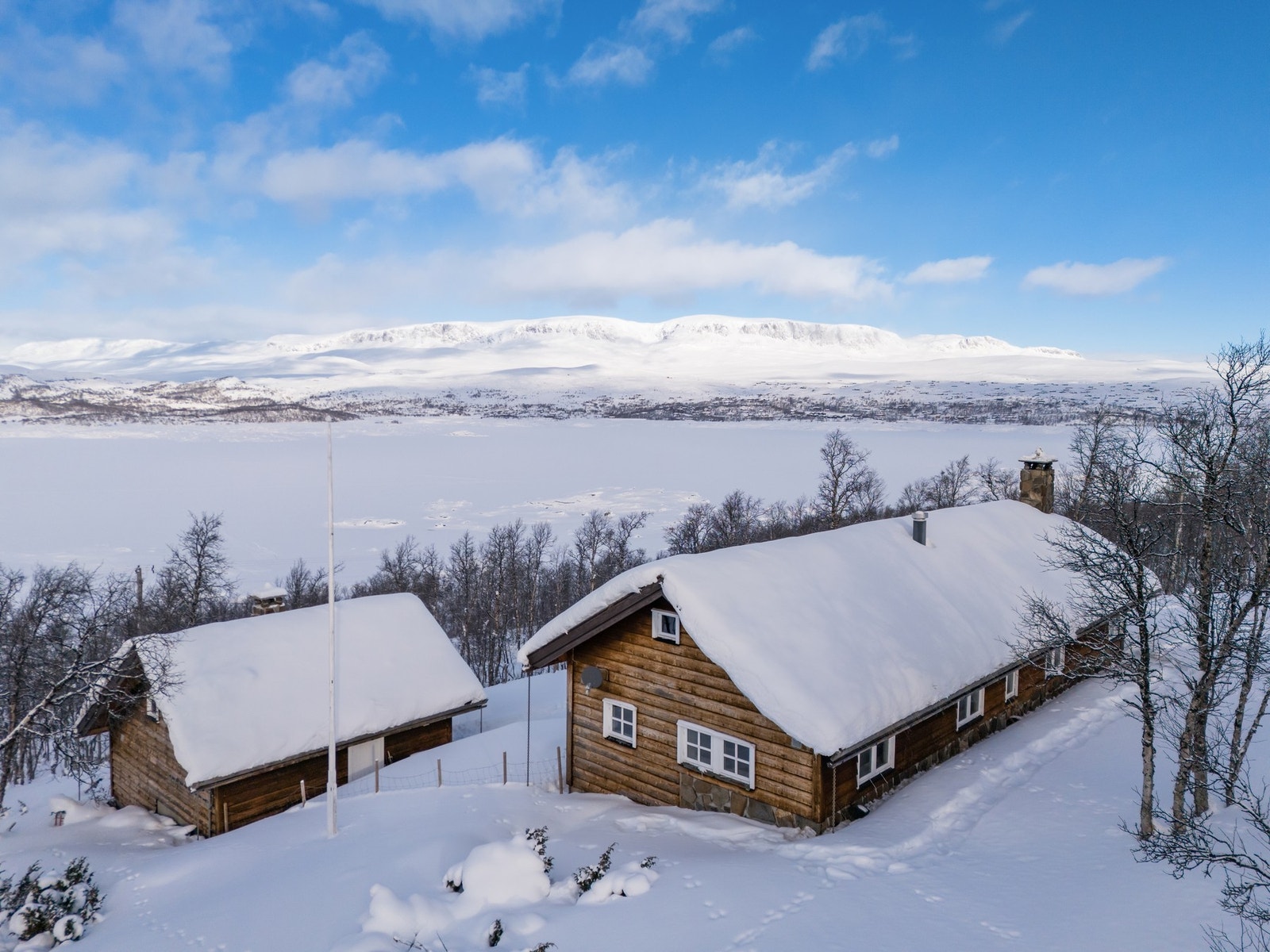 Ikoniske Hallingskarvet som naturlig kulisse Galleribilde