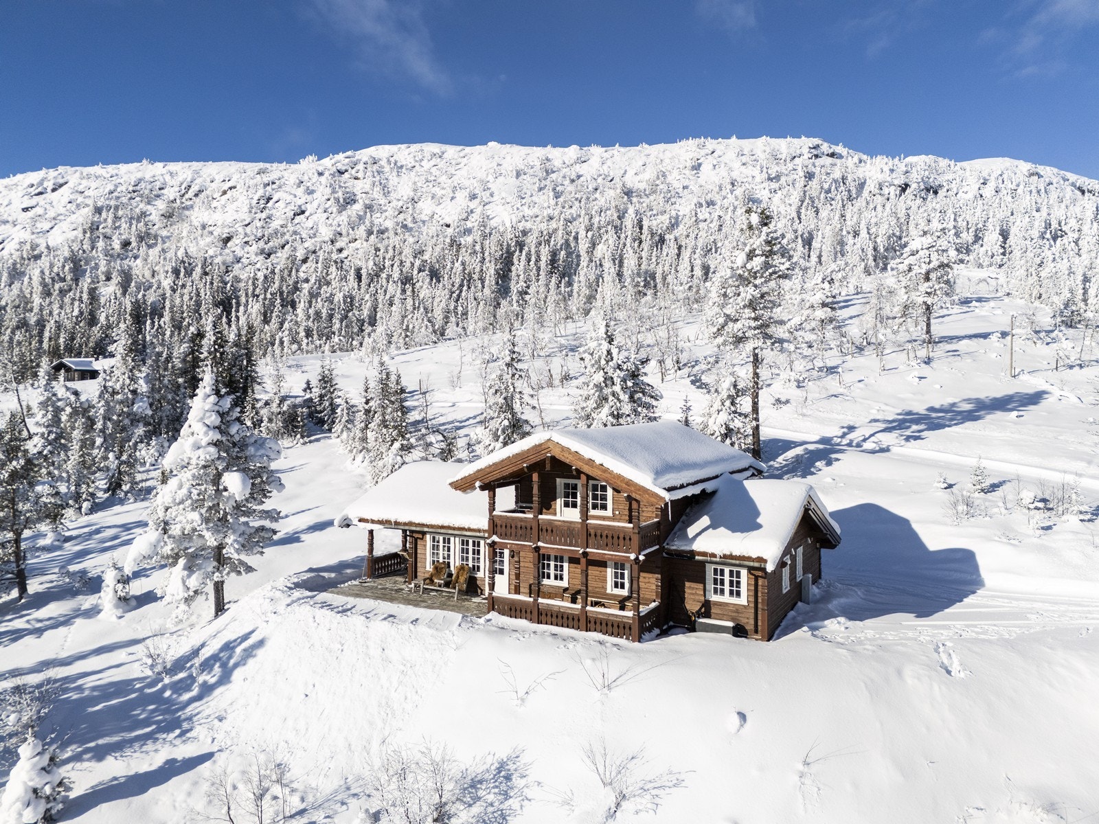 Fra hytta er det nærhet til både skitrekk på Tempelseter samt Haglebu alpinanlegg og Norefjell Alpinsenter. Galleribilde
