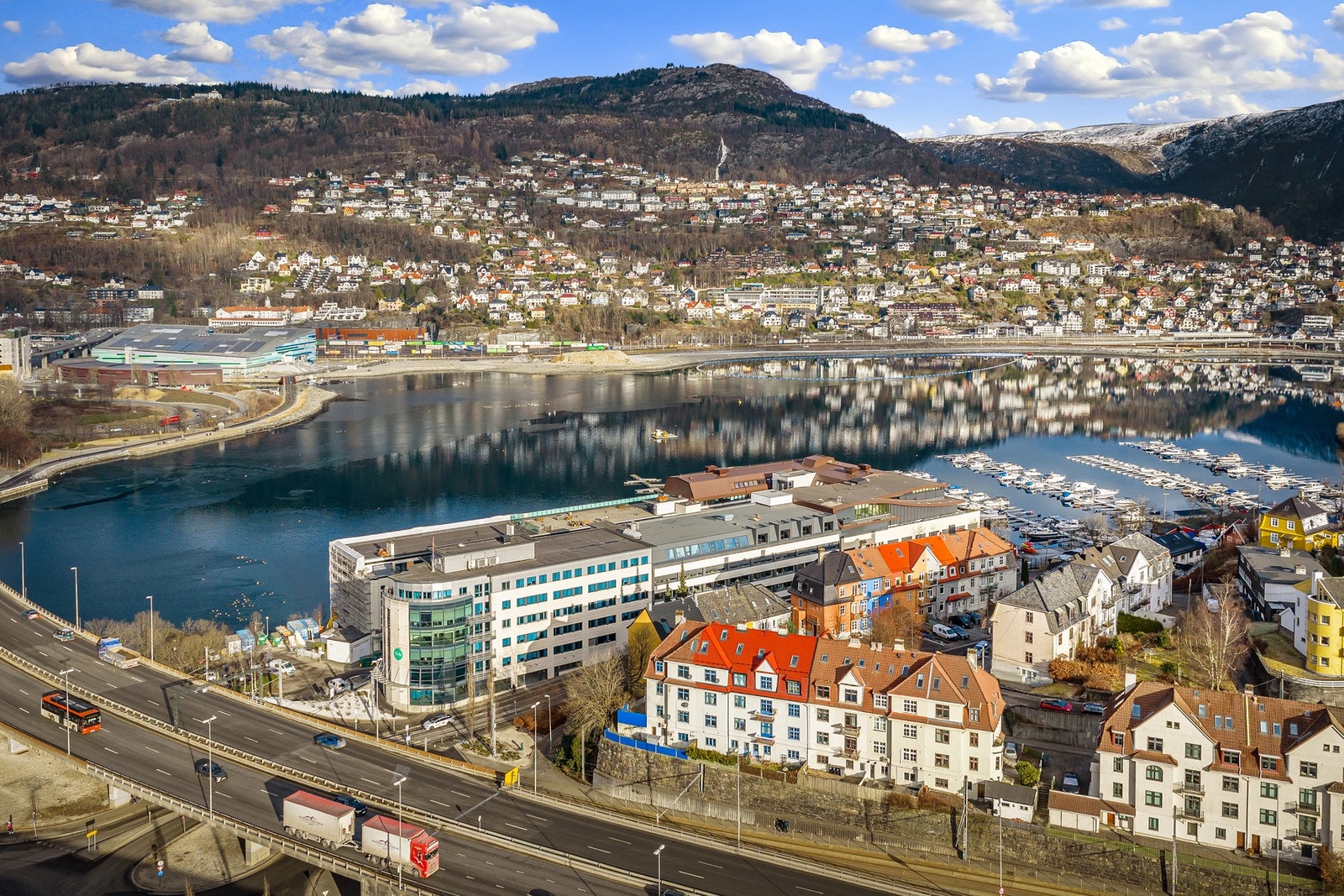 Ja morgen joggen rundt Store Lungegårdsvann?? Galleribilde