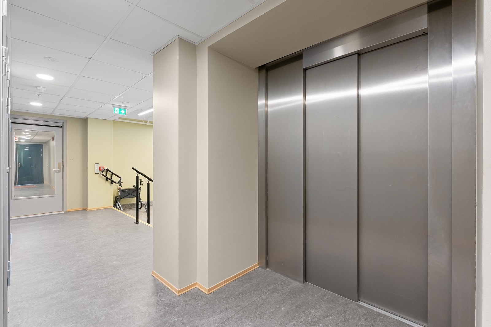 Det er heisadkomst i bygget Galleribilde