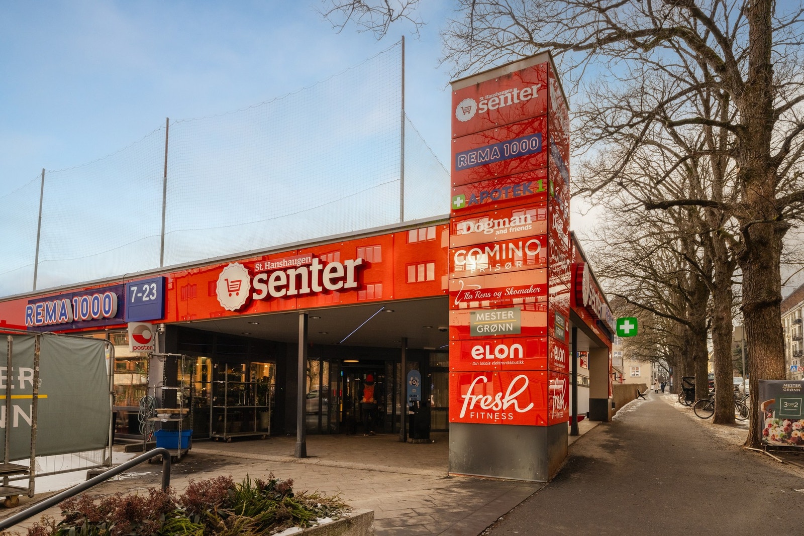 St. Hanshaugen senter i umiddelbar nærhet. Galleribilde