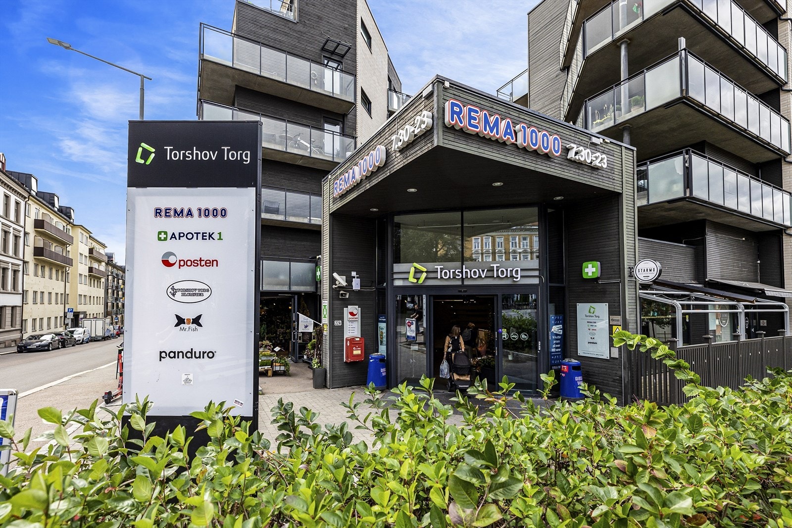 Nærområdet har et bredt utvalg av butikker. Galleribilde