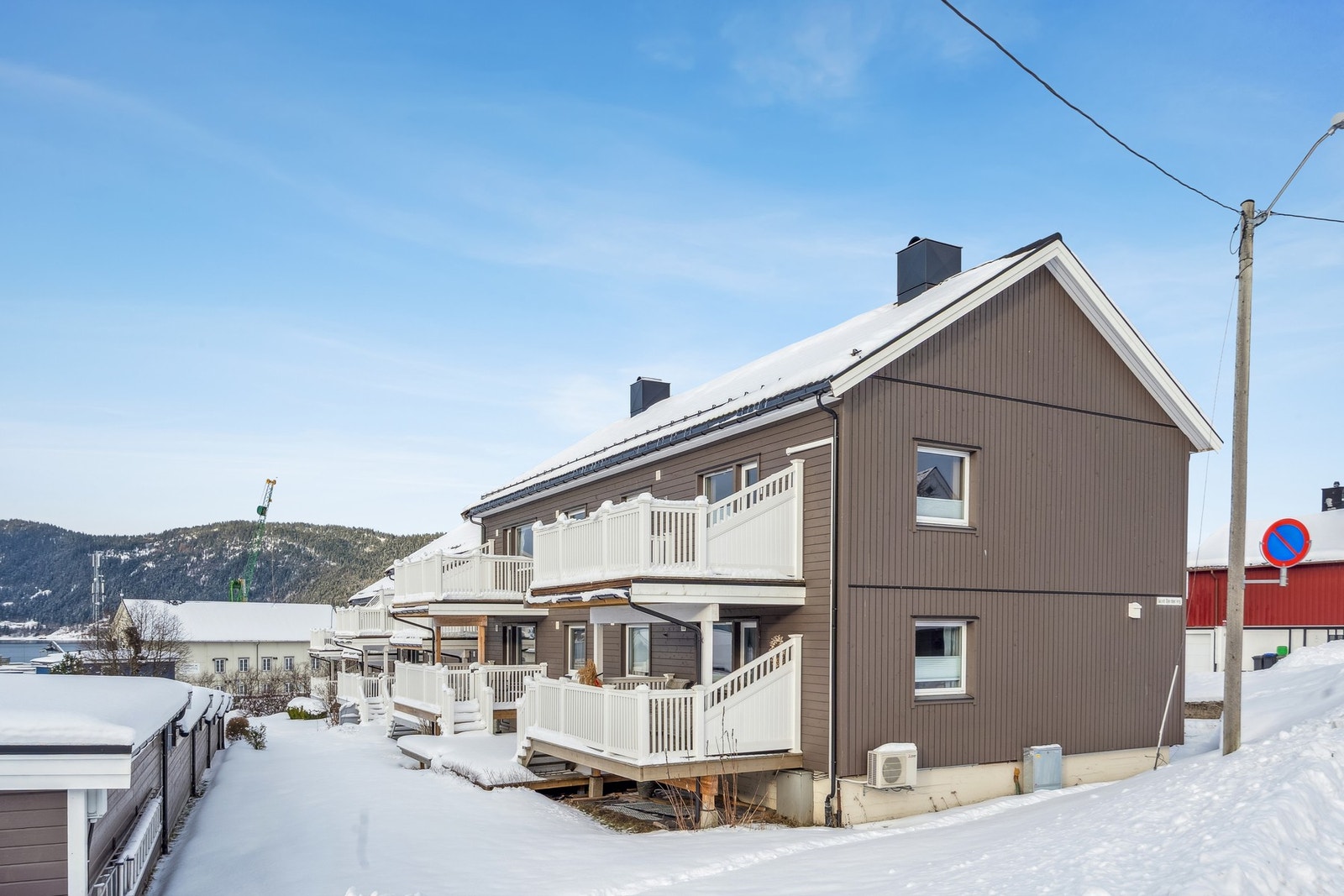 Utvendig har borettslaget nylig renovert fasadene Galleribilde