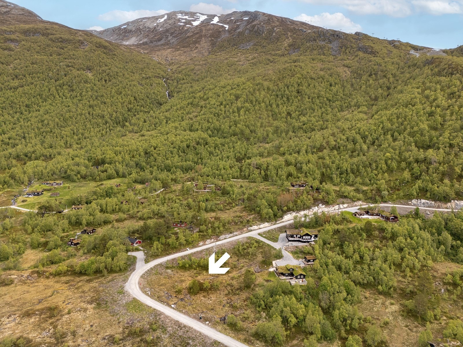 Tomten kan fritt sees. Galleribilde