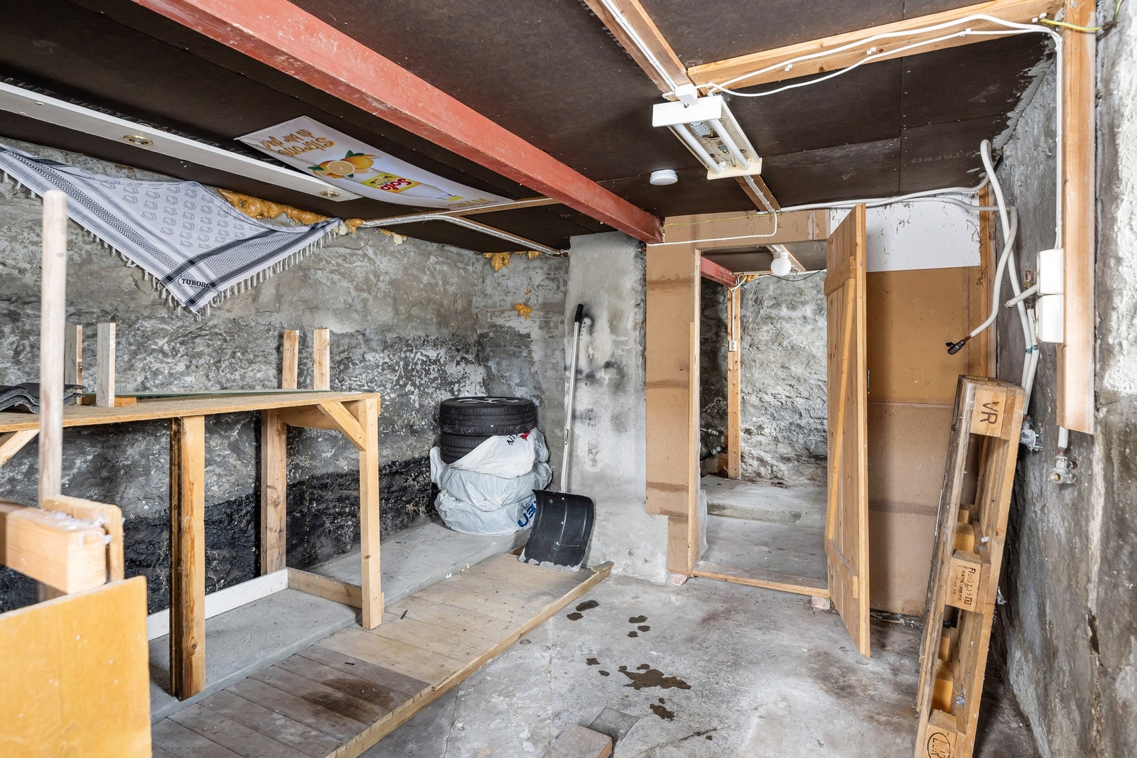 I kjelleren er det to gode boder. Galleribilde