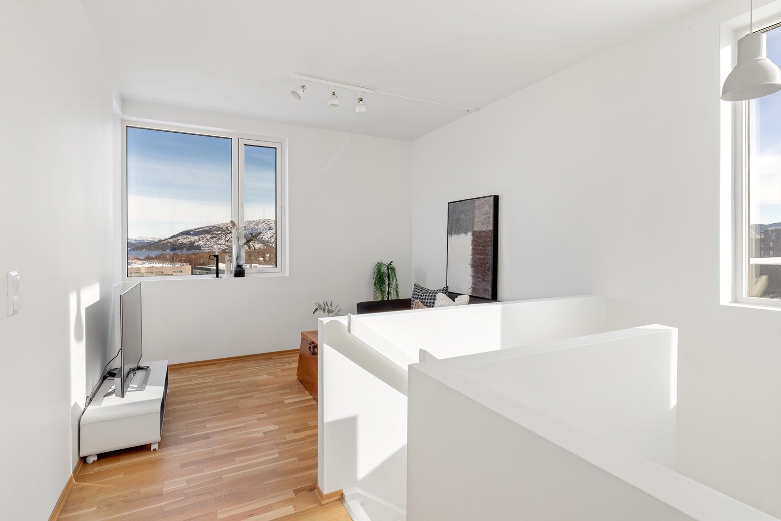 5.etg - Koselig stue med nydelig utsikt Galleribilde