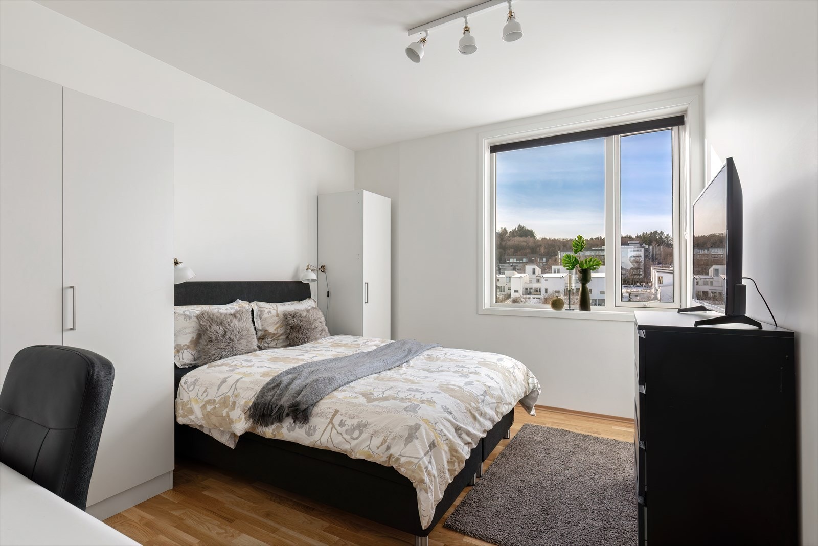 4.etg - Soverom 2 Galleribilde