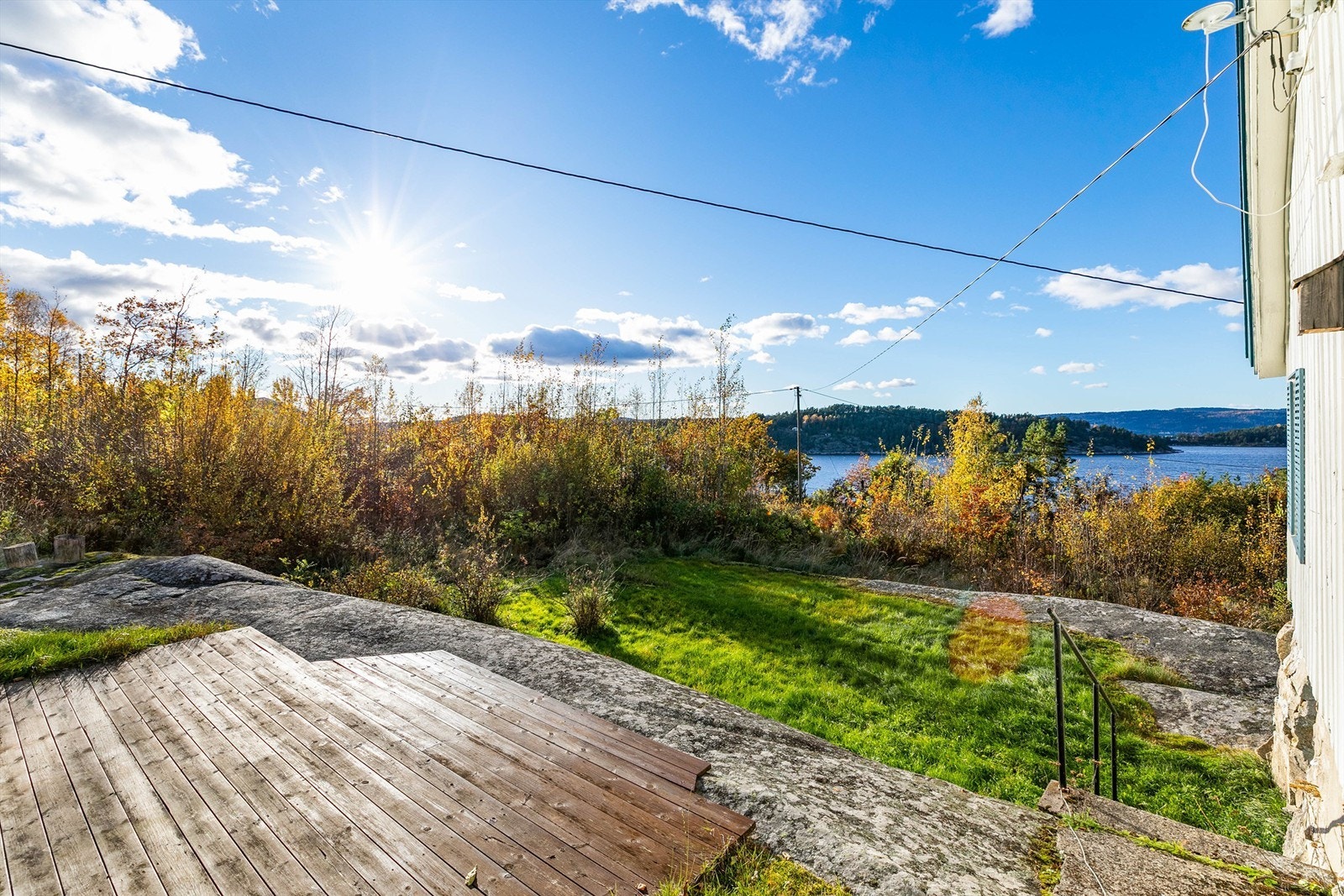 Solfylt, usjenert og fredelig. Galleribilde