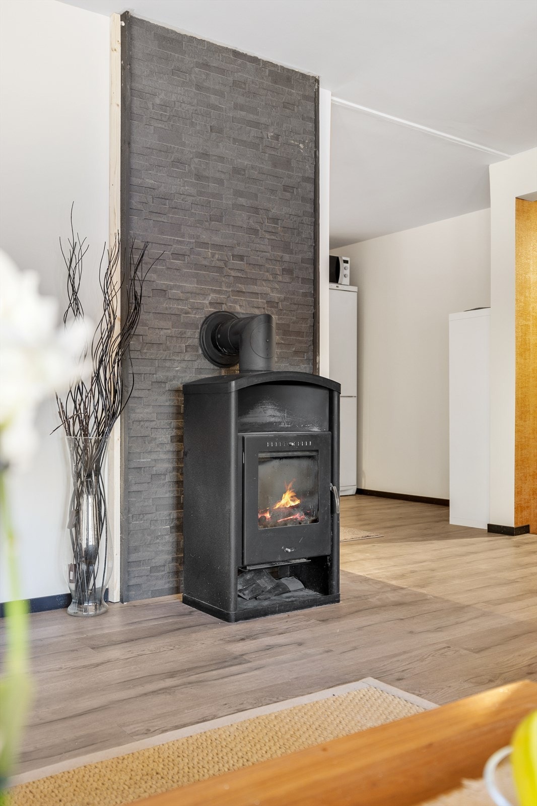 Peis som gir varme og hyggelig stemning på kalde dager. Galleribilde