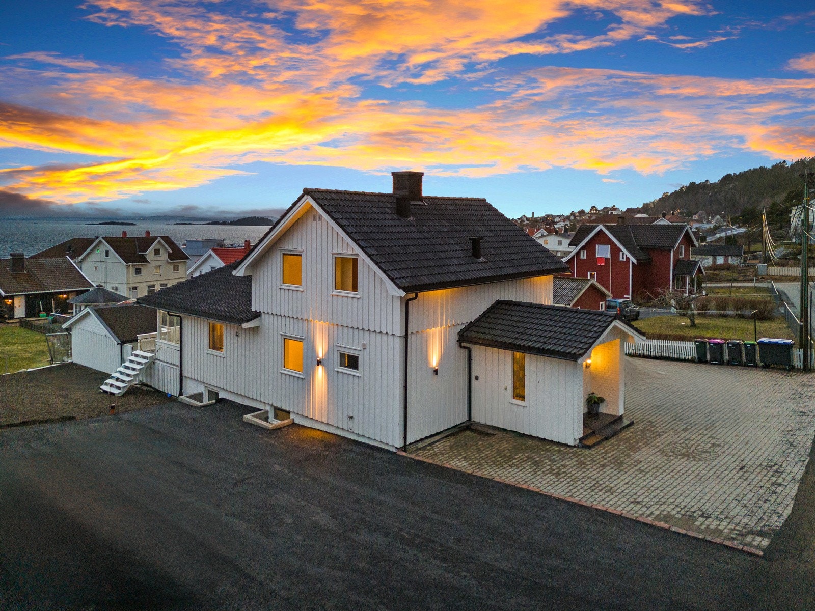 Stemningsbilde kveld Galleribilde