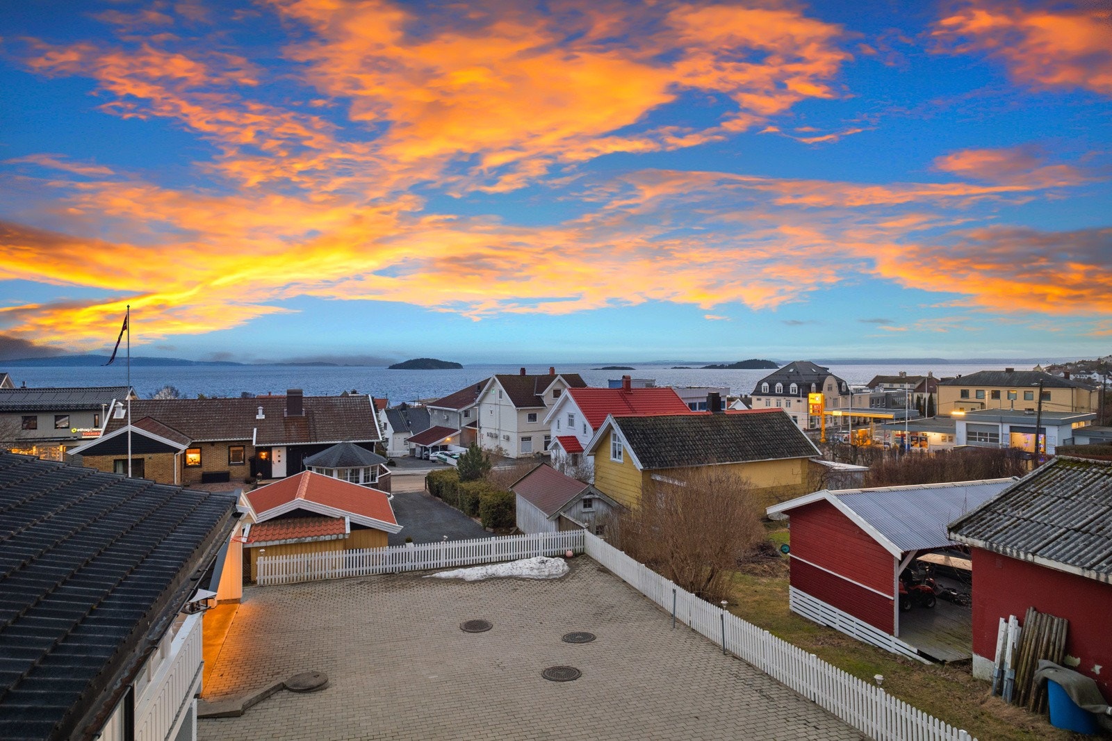 Stemningsbilde kveld Galleribilde