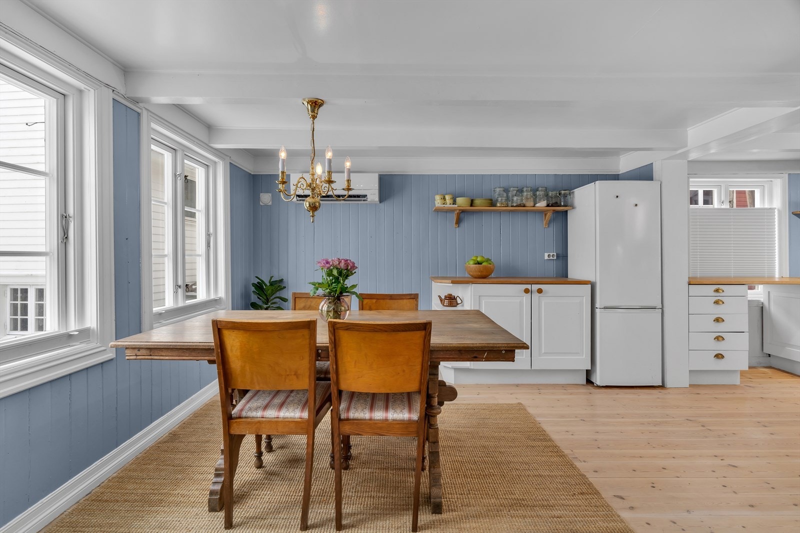 Plass til spisebord Galleribilde