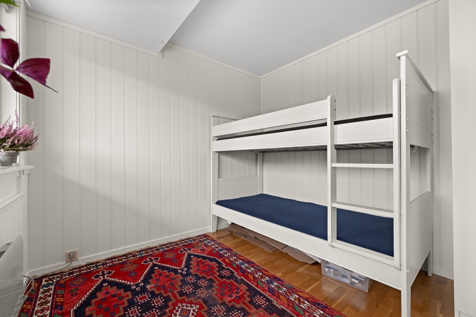 Et fint barnerom eller gjesterom. Galleribilde