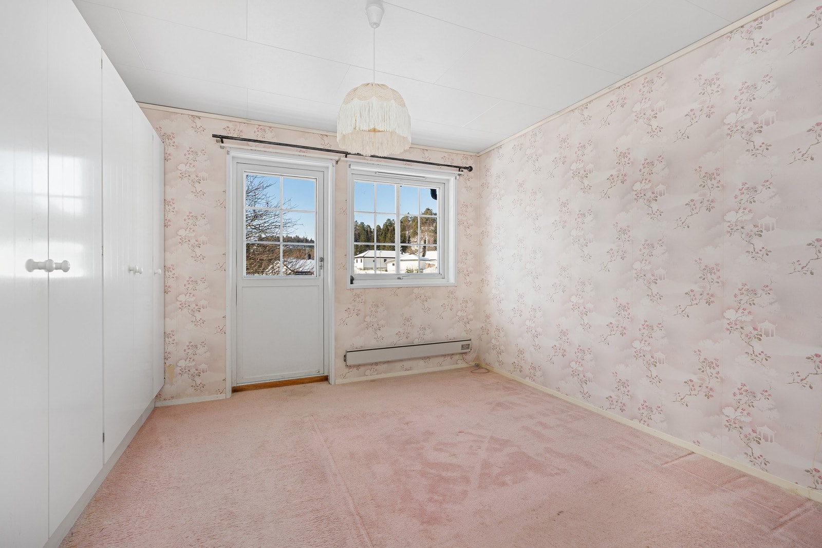 Soverom 1 med utgang til egen balkong Galleribilde