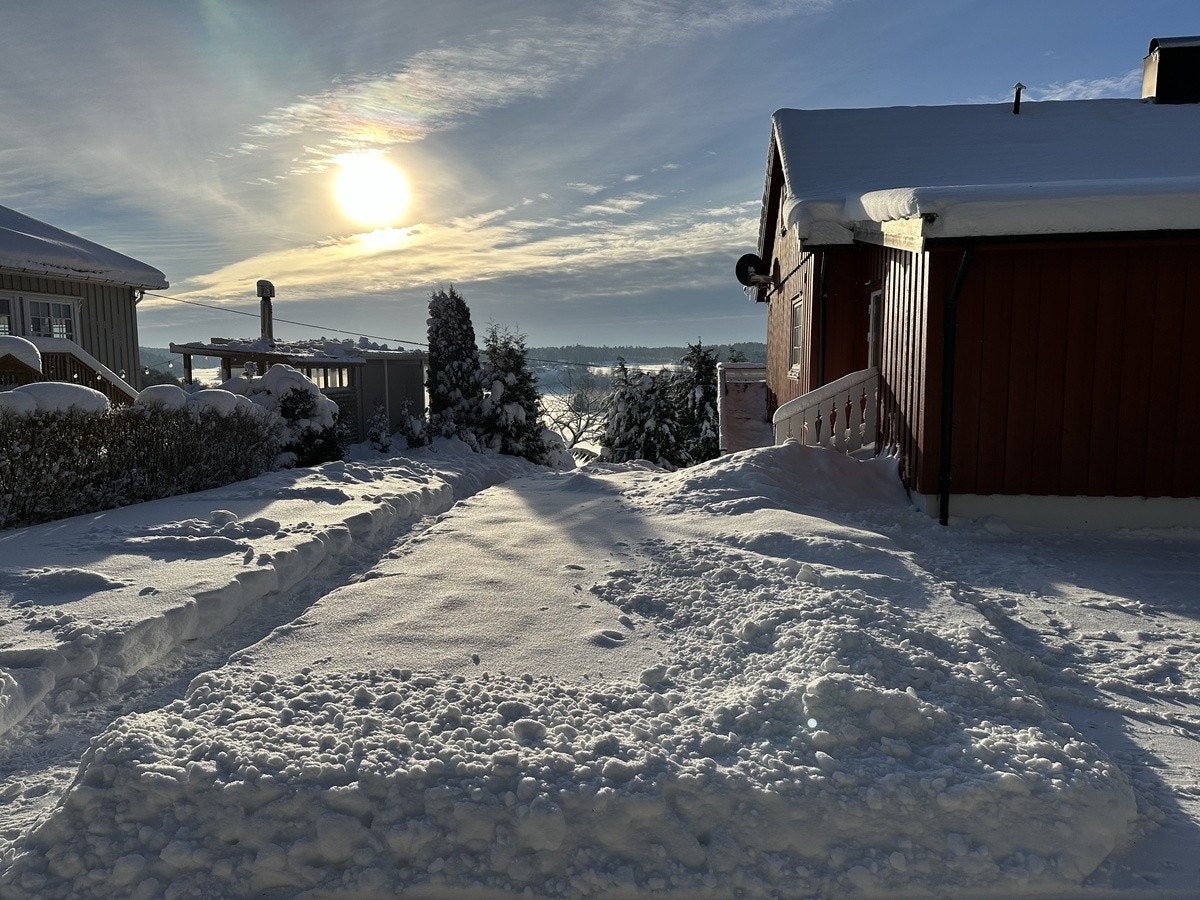 Parkering til 2 biler Galleribilde