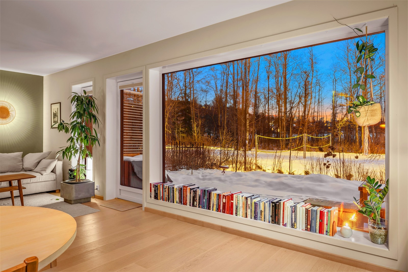 Kveldsstemning i stuen Galleribilde