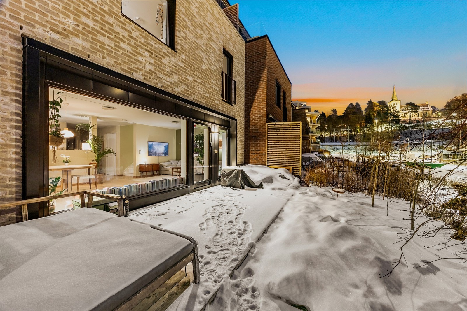 Hage vinterstid Galleribilde