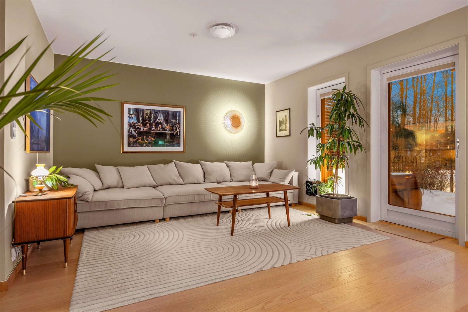 Kveldsstemning i stuen Galleribilde