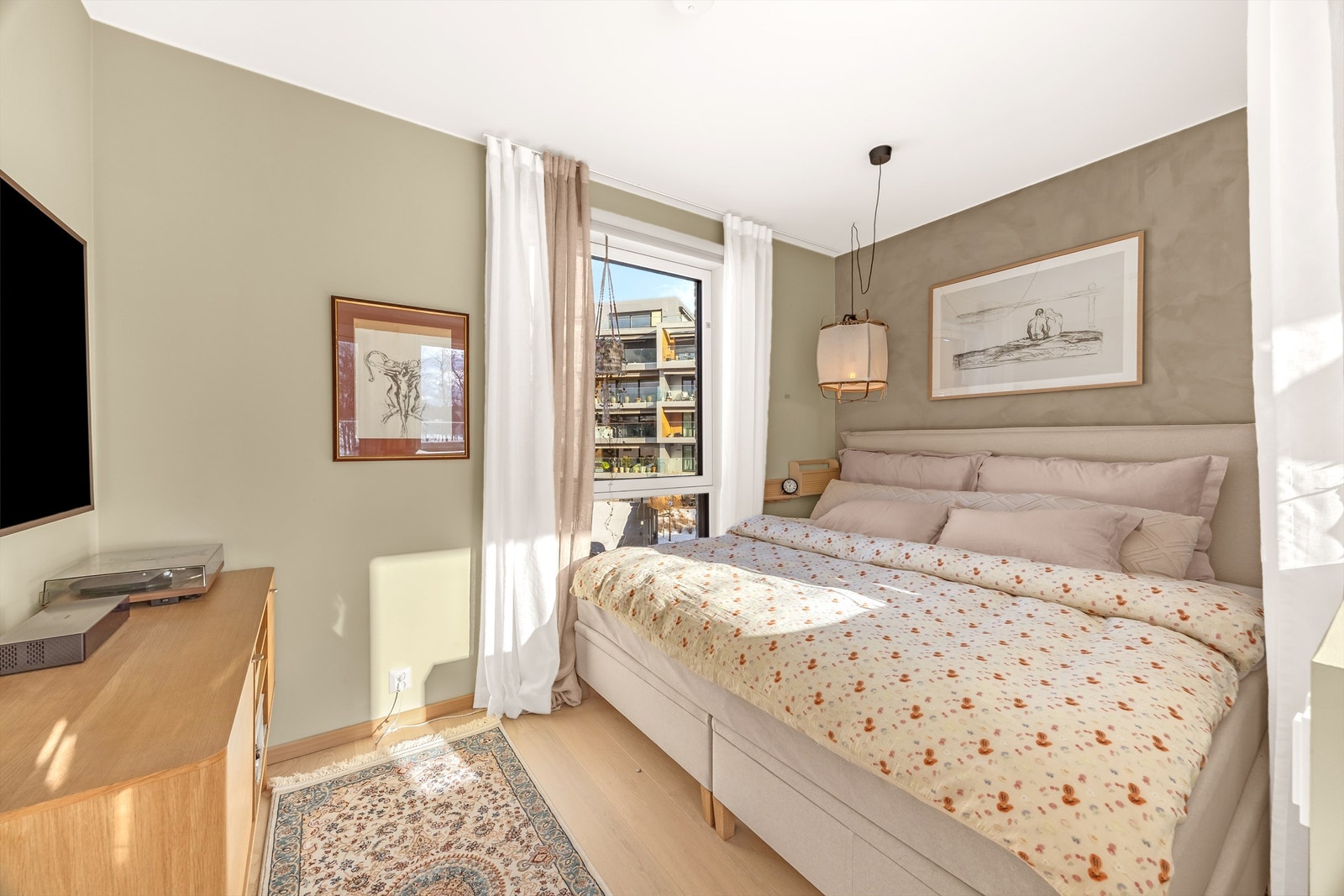 Loftstue 3.etg - innredet som soverom Galleribilde