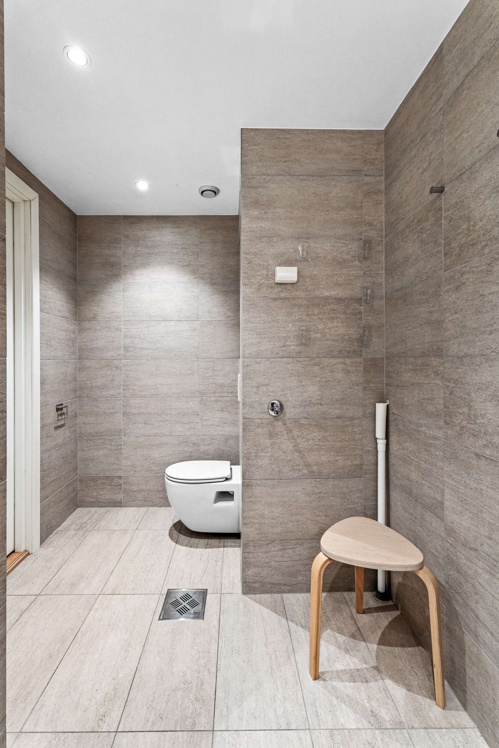 Dette er et sjeldent stort bad i borettslaget! Galleribilde