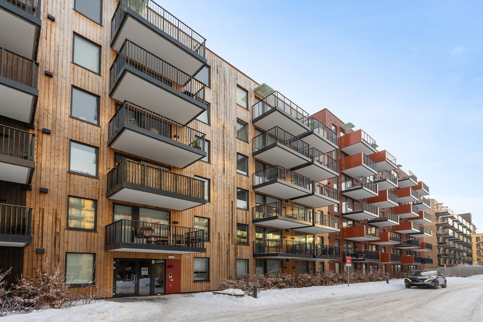 Leiligheten ligger i 4.etg. med heisadkomst. Galleribilde